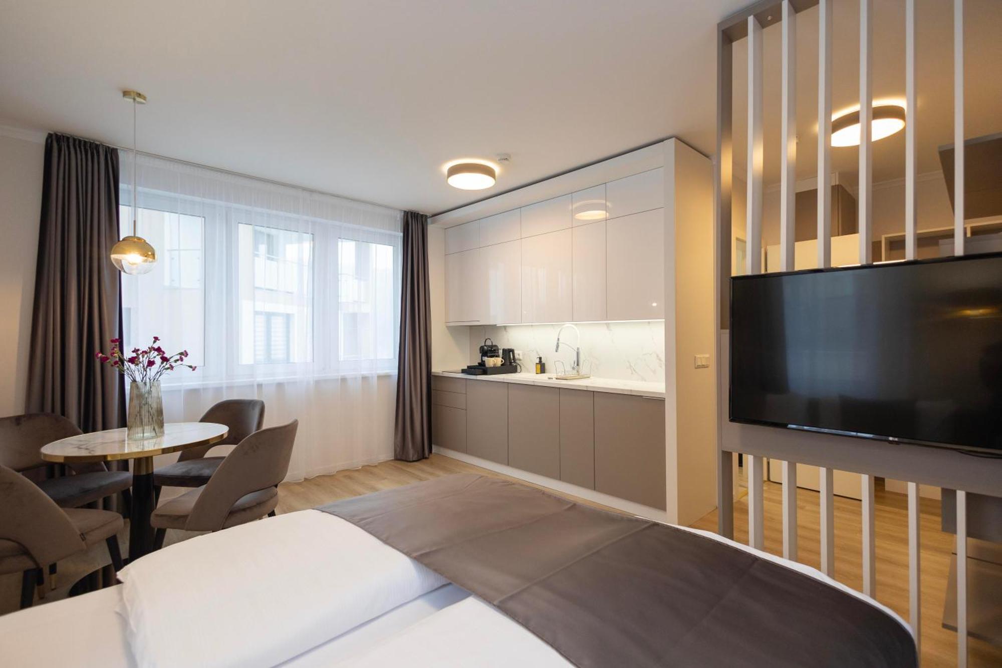 Salt Hill Premium Apartments Egerszalok Exterior photo